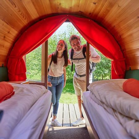 ホテル Wakenitz-Camp Groß Sarau エクステリア 写真
