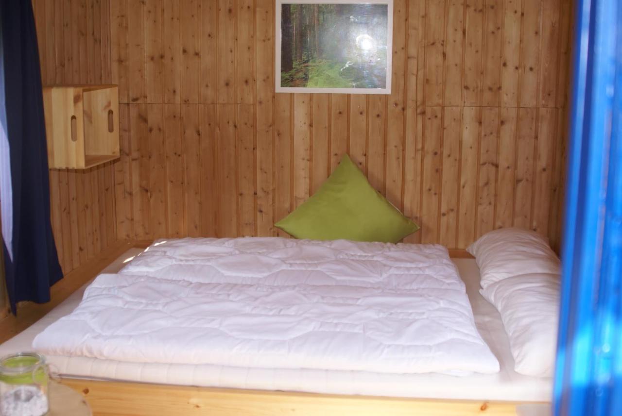 ホテル Wakenitz-Camp Groß Sarau エクステリア 写真